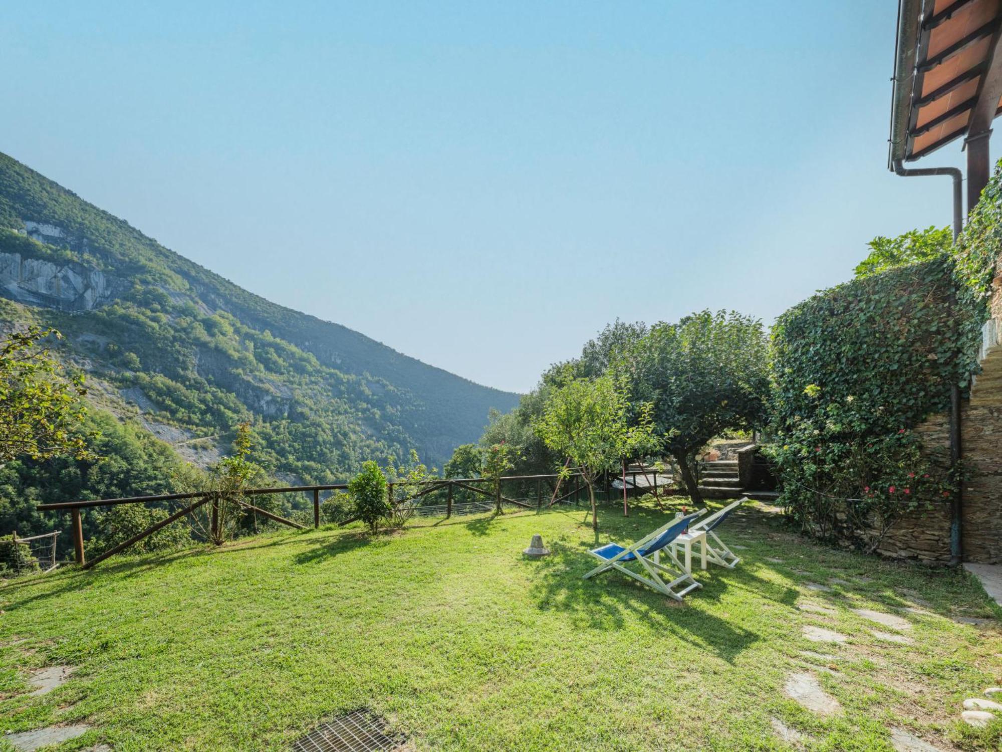 Holiday Home L'Aia By Interhome Seravezza Bagian luar foto